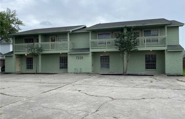 7225 Owen Court unit: C photos photos