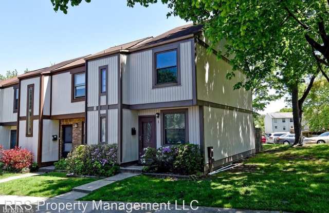 1 Helmsman Ct, - 1 Helmsman Court, Essex, MD 21221
