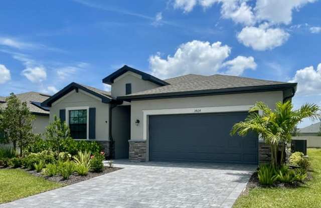 1464 Saddlewood Cir photos photos