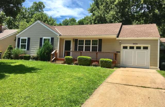 2 Bedroom 1 Bath House in Mission, Kansas photos photos