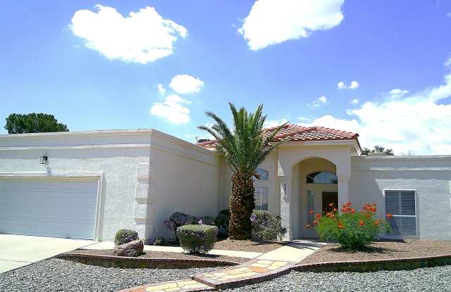 Exquisite Single Level Westside Home With Refrigerated Air Located In Prestigious North Highlands Subdivision photos photos