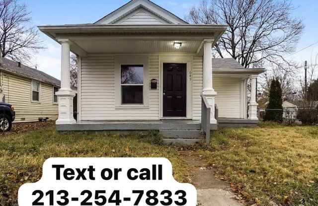 664 Lynn St photos photos