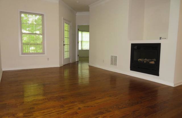 8809 Fairview Bluff photos photos