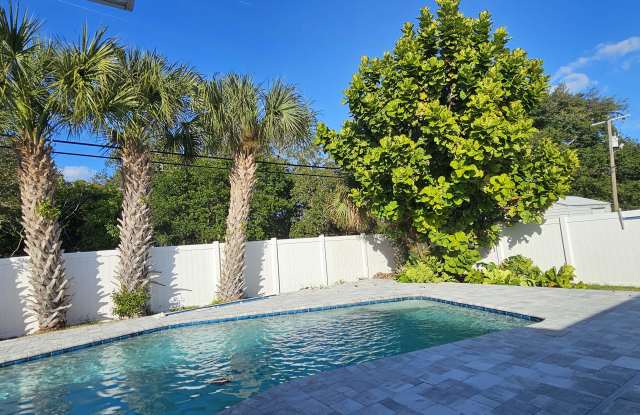 370 Hunt Drive photos photos