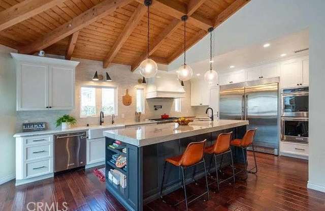 7403 Alverstone Avenue Gallery 4