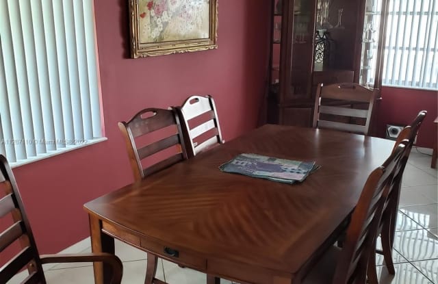 2008 SW 16th Ave - 2008 Southwest 16th Avenue, Boynton Beach, FL 33426