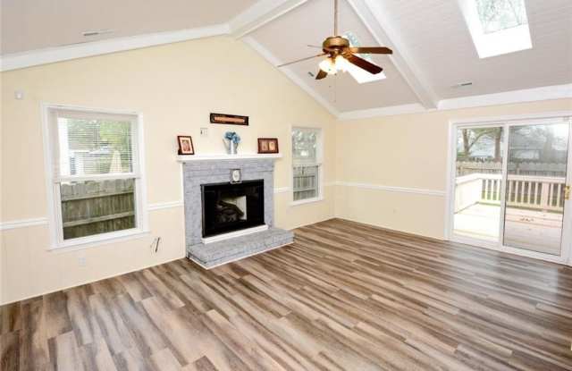 1236 Brahms Drive Gallery 3