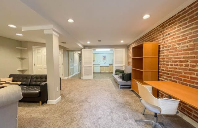2724 Ontario Road NWBasement unit - 2724 Ontario Road Northwest, Washington, DC 20009