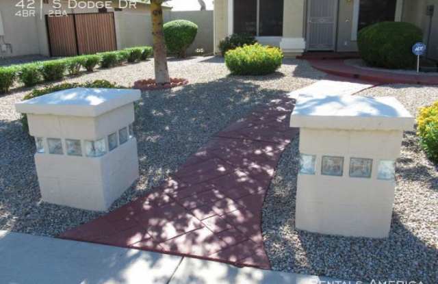 421 S Dodge Dr Gallery 3