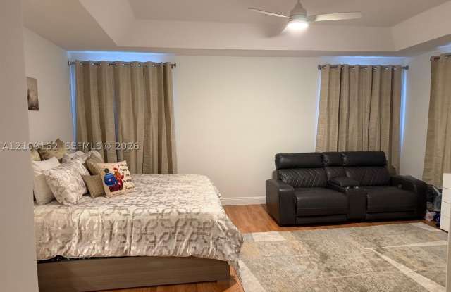 16314 SW 61st Ln Gallery 2