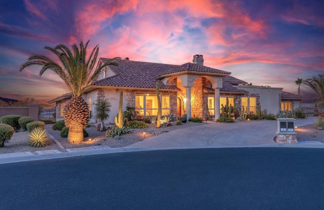 STUNNING SINGLE-STORY 4-BEDROOM HOME IN LAKE LAS VEGAS Gallery 3