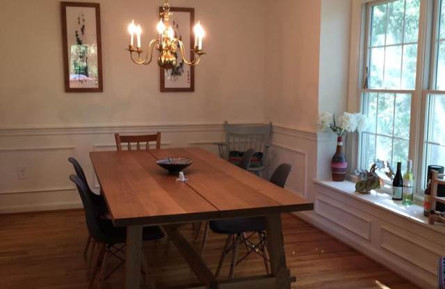 907 RIVA RIDGE DR Gallery 4