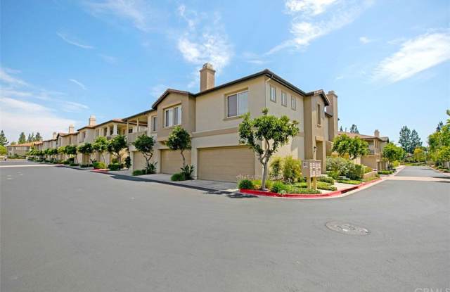 901 Somerville - 901 Somerville, Irvine, CA 92620