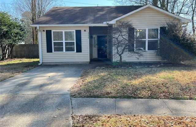 1530 Hummingbird Lane photos photos