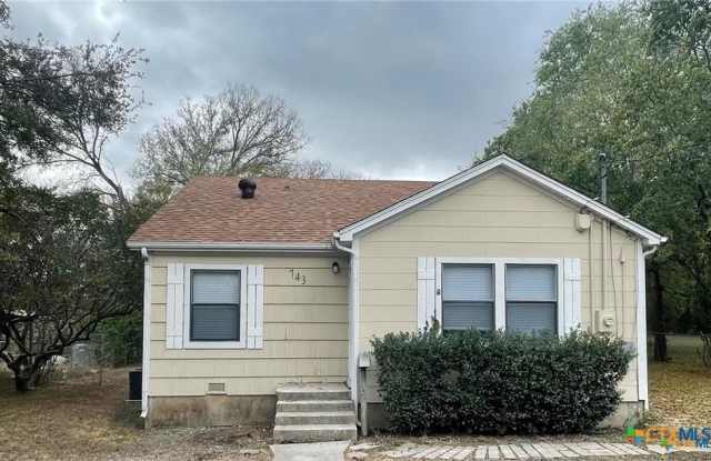 743 E 13th Avenue photos photos