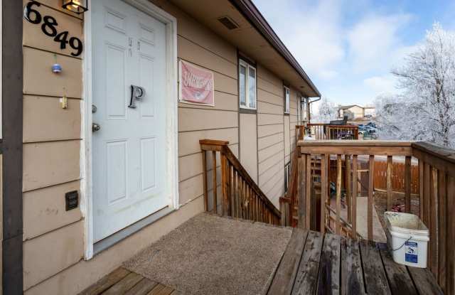 Fourplex in great central location! photos photos