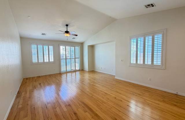 1057 Ambrosia Dr Gallery 3