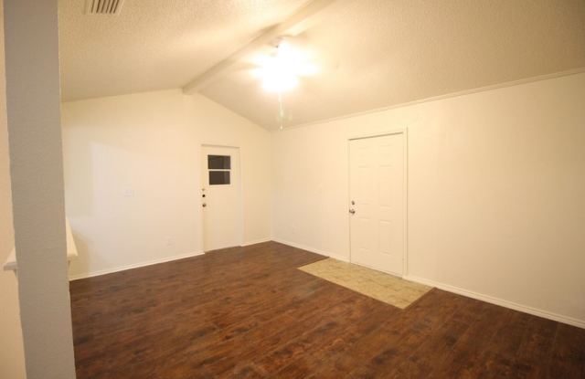 14407 Cimarron Dr Gallery 4