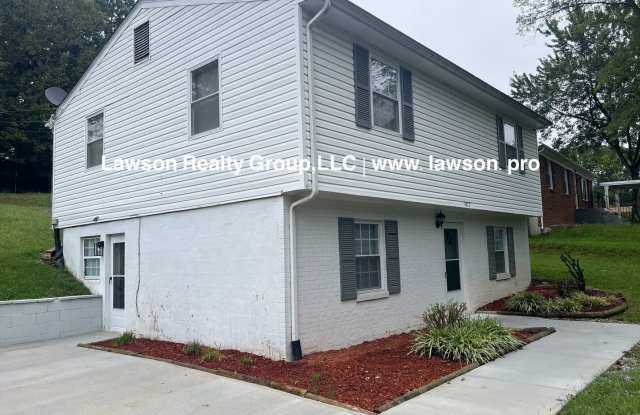 Spacious Vinton Home with Newly Paved Off Street Parking Gallery 3