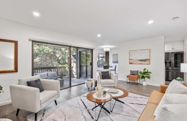 3350 La Mesa Drive Gallery 1