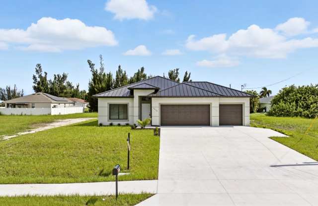 Now Available!!! Brand New 4/2 in Cape Coral photos photos