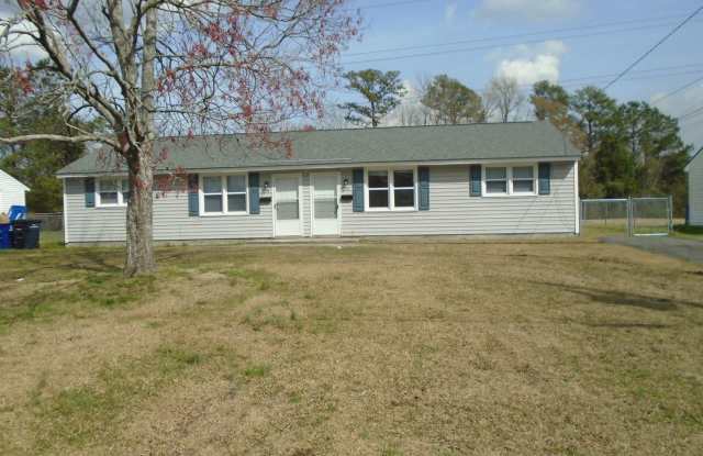 1224 Davis Street - 1224 Davis Street, Jacksonville, NC 28540