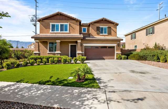 Like-New SFD in Fontana located in cul-de-sac Gallery 3
