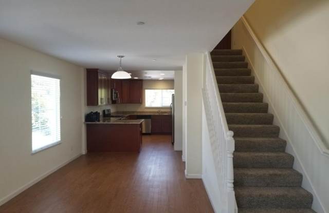 5499 Carlson Dr Sacramento CA photos photos