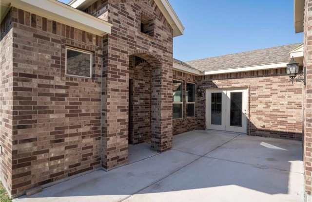 5312 Escondido Gallery 2
