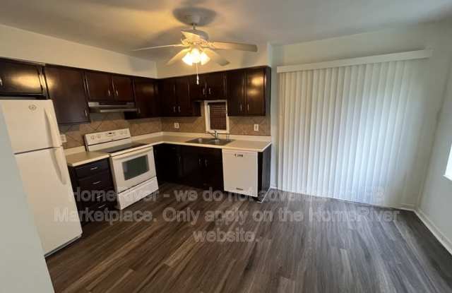 3928 Crayrich Cir photos photos