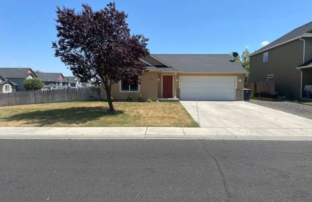 Pet Friendly House For Rent!! photos photos