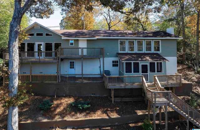 Stunning Lake Home for Rent on Highland Lake in Oneonta Gallery 3