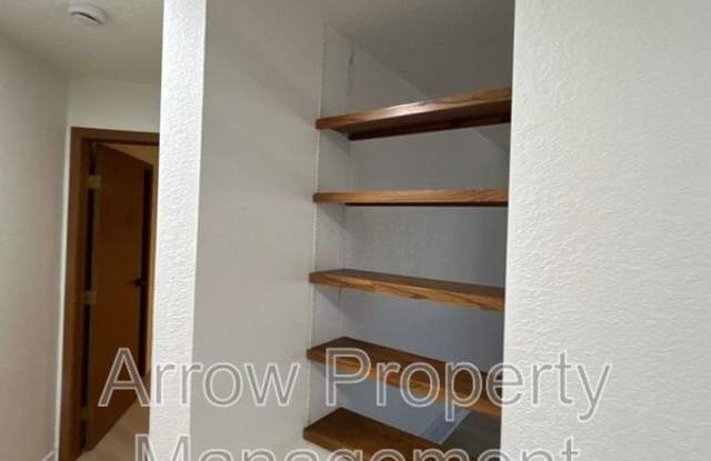 205 E Arbor-304G Gallery 4