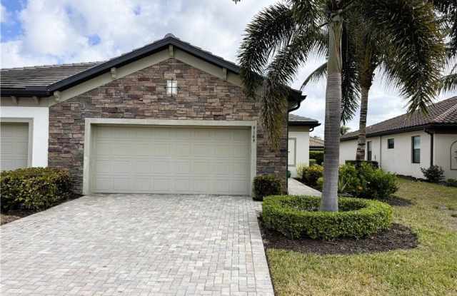 9169 Glenforest Dr photos photos