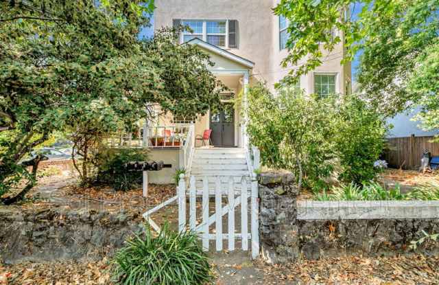 1722 Fifth Avenue - 4 photos photos
