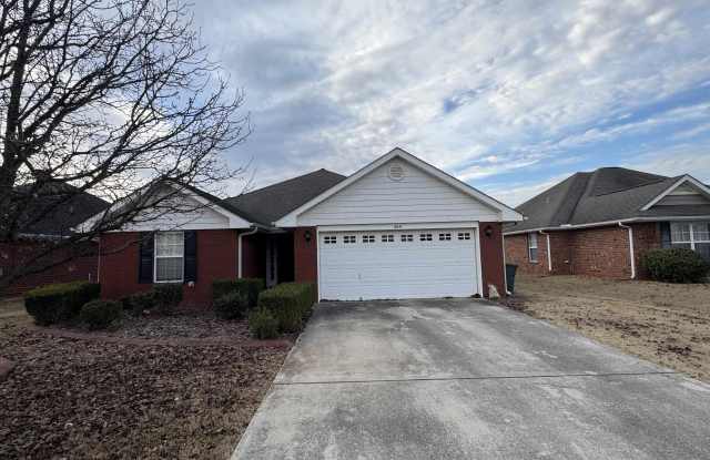 409 Summer Cove Circle - 409 Summer Cove Circle Northwest, Huntsville, AL 35757