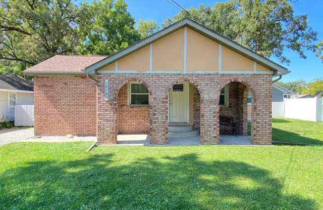 3BD/2BA Home For Rent In Cedar Lake photos photos