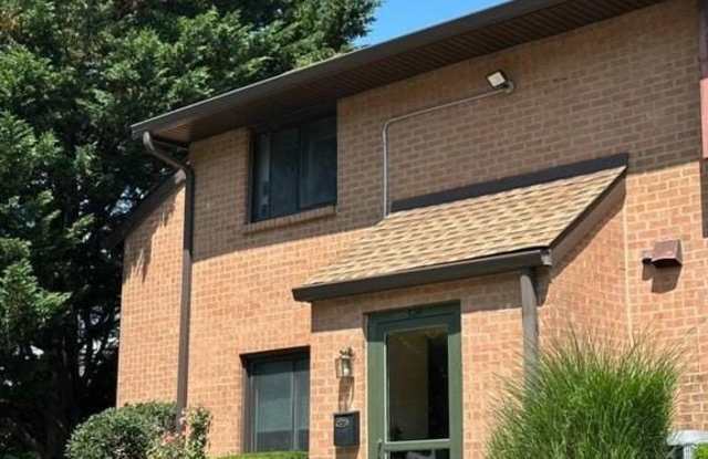700 ARDMORE AVENUE photos photos