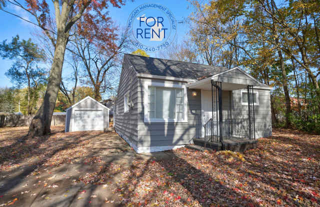 2429 Lincoln Manor Drive Gallery 4