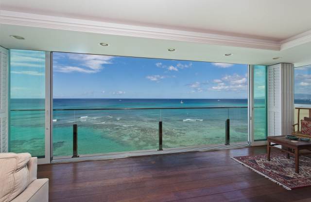 8th Level Private Floor Residence with Panoramic Ocean Views - Seabreaze #8 Gallery 4