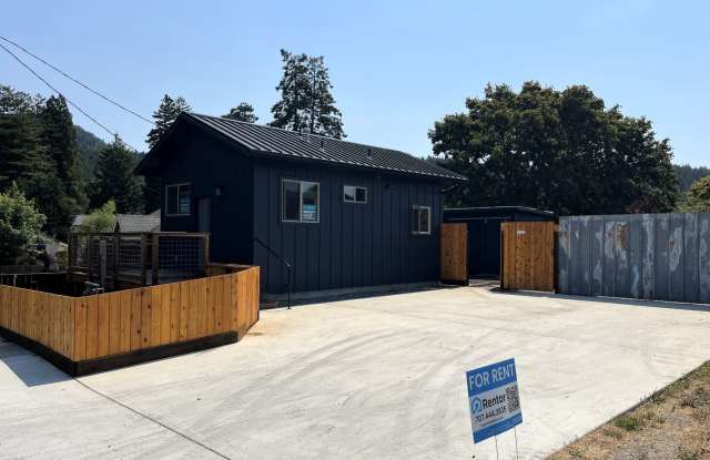 Sunny, Charming Pet-Friendly Brand New 2025 1 Bedroom Home for Lease in Blue Lake, CA photos photos Sunny, Charming Pet-Friendly Brand New 2025 1 Bedroom Home for Lease in Blue Lake, CA photos photos