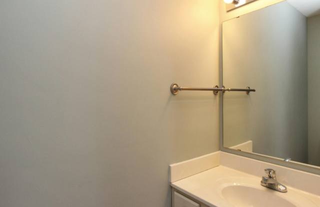 5978 E LYN HAVEN DRIVE SE Gallery 4