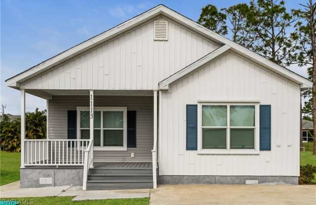 1113 Morton Street E photos photos