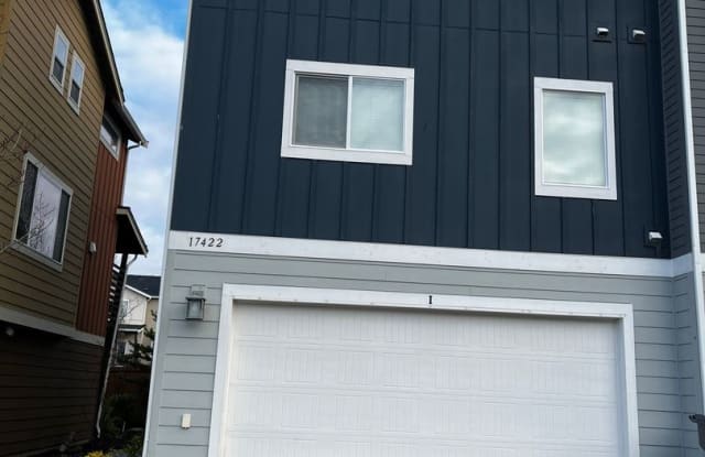 17422 118th Avenue Court East Unit 1 - 17422 118th Avenue Court East, South Hill, WA 98374