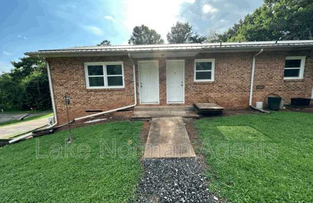 2320 Shade Tree St - 2320 Shade Tree Street, Connelly Springs, NC 28612