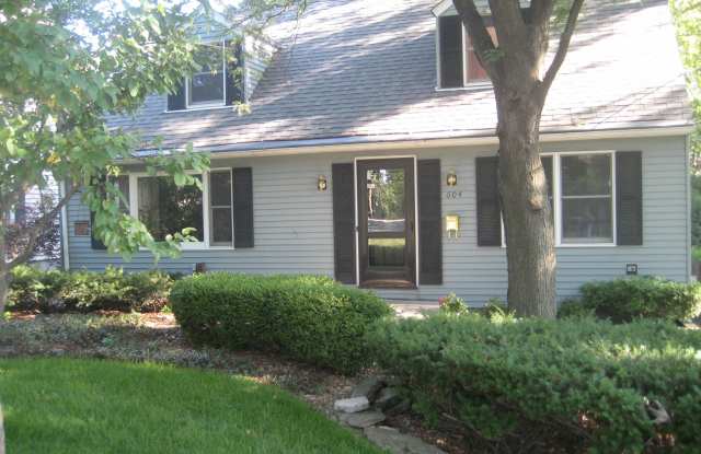 604 Elm Street photos photos