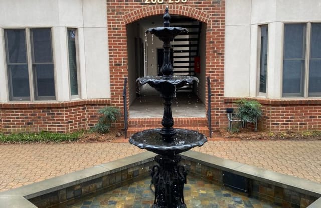 282 East Davie Street - 282 East Davie Street, Raleigh, NC 27601