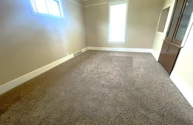 1120 N 10th St. Gallery 4