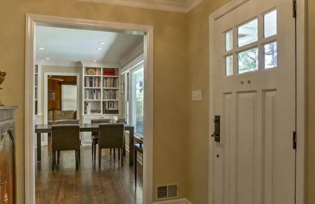 3821 W 65th Terrace Gallery 3