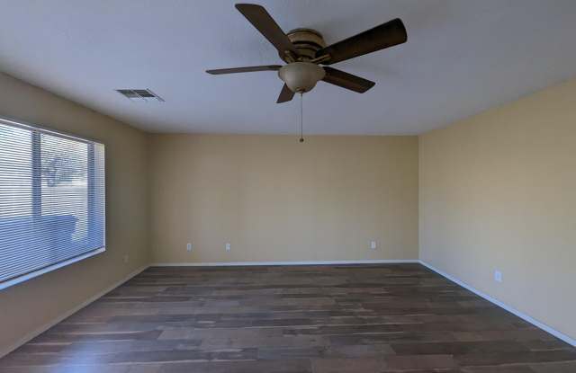 2270 W CENTRAL Avenue Gallery 2